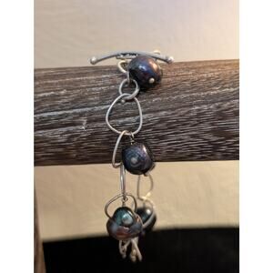 Unmarked Sterling Silver Large Natural Peacock Pearl Dangle Loopy Chain Bracelet